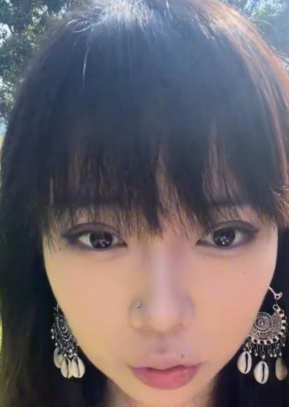 打工：全年无休一天工作8小时月入两万麻将胡了模拟器26岁女演员北极游轮